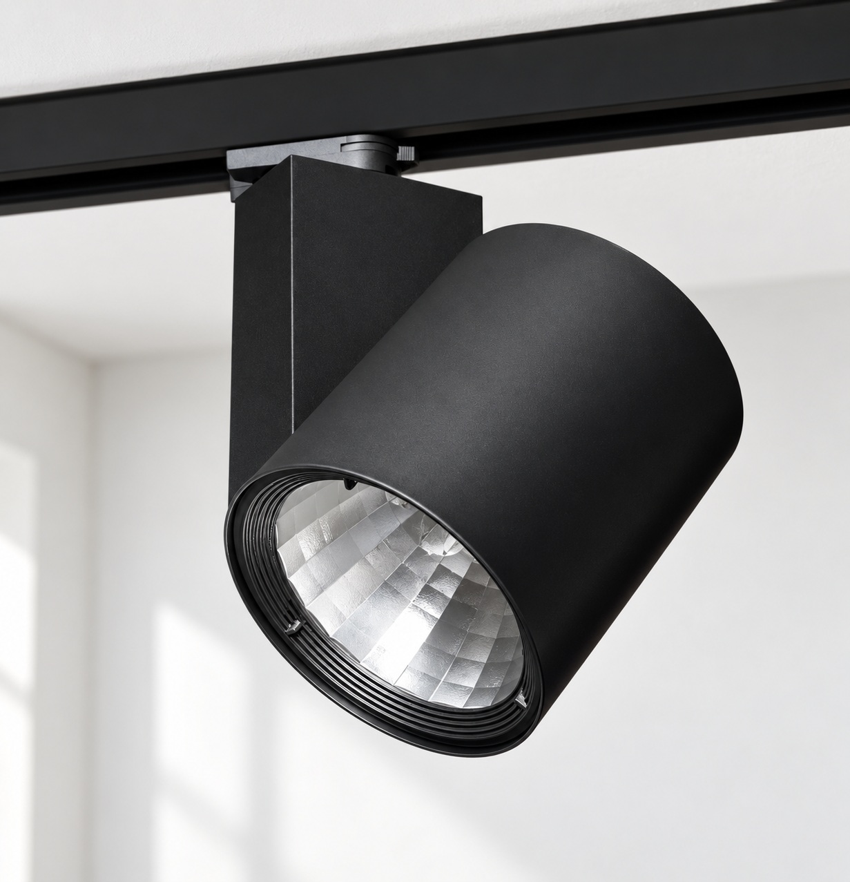 Spot cylindrique noir orientable sur rail - vue 4