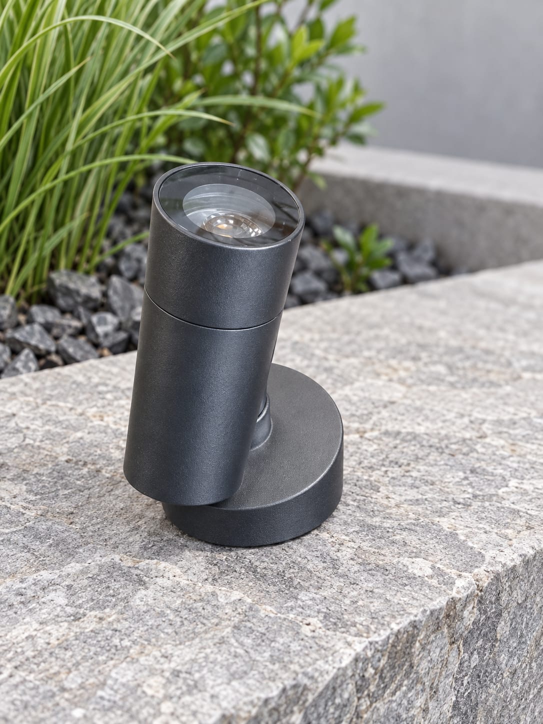 Spot cylindrique anthracite sur socle rond - vue 2