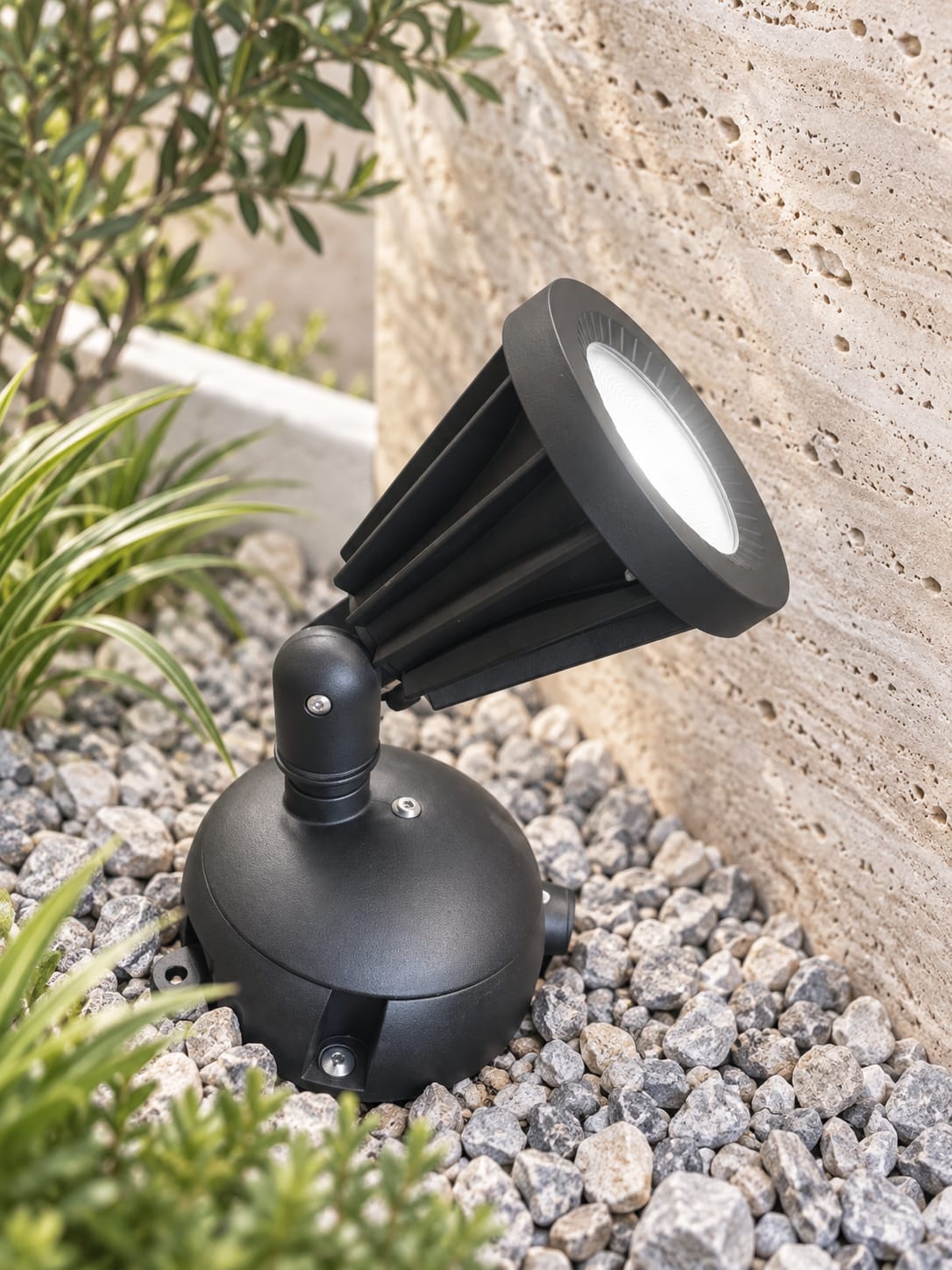 Spot orientable noir sur socle - vue 5