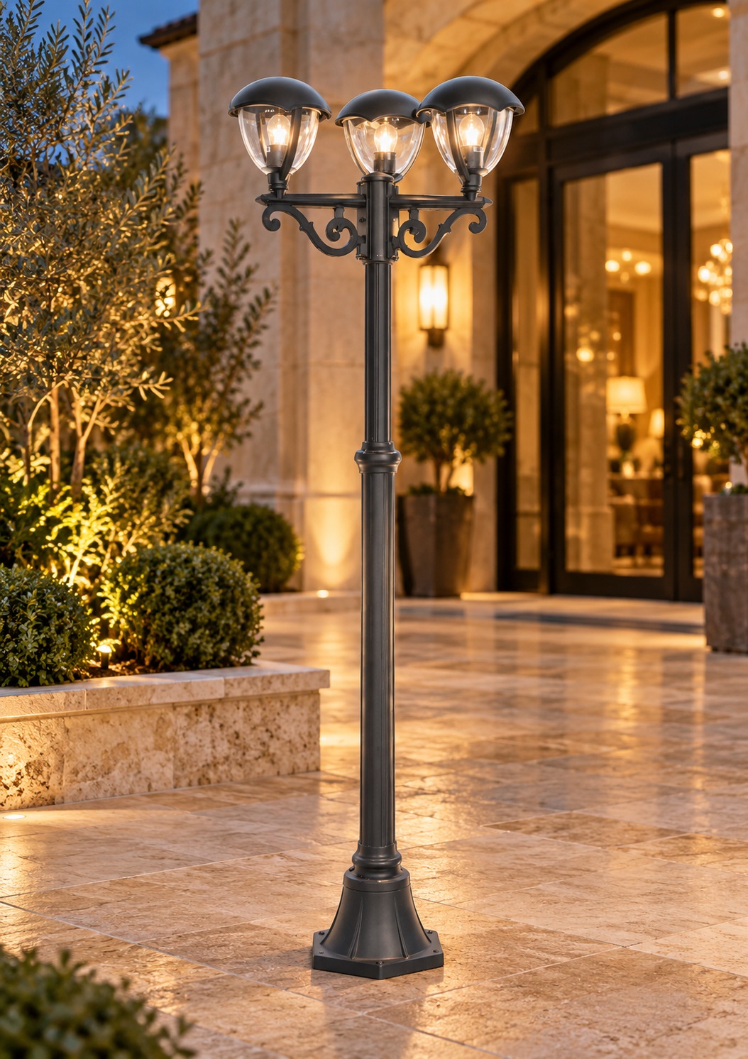 Poteau de jardin anthracite à trois lanternes - vue 2