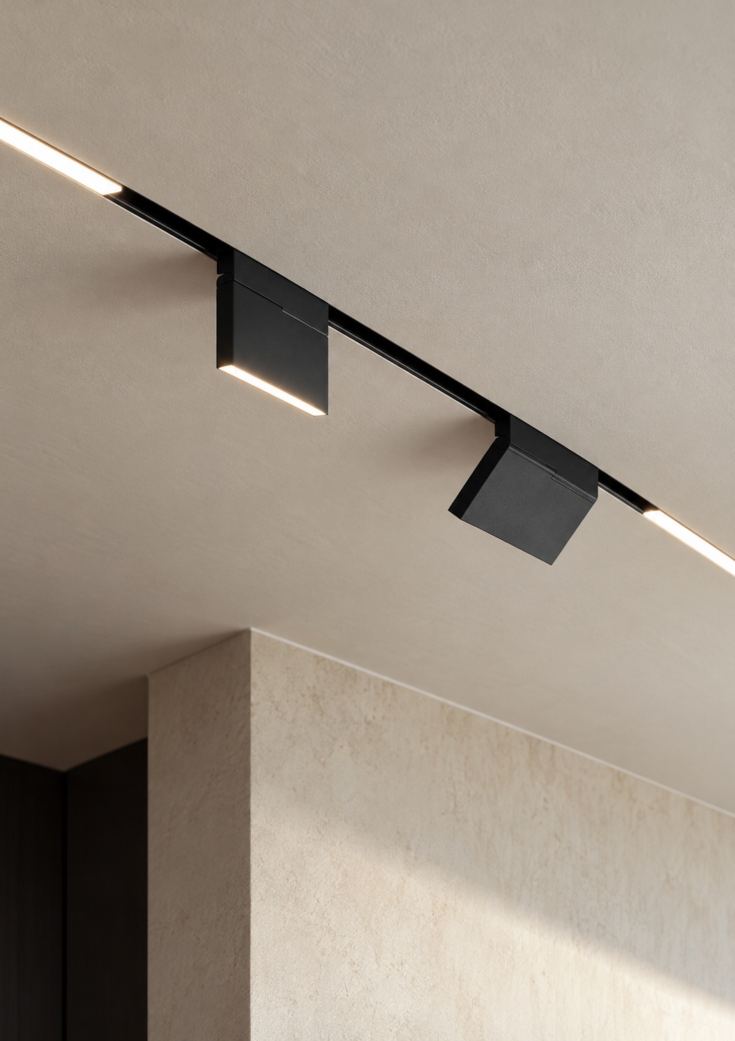 Rail d’éclairage encastré noir à modules rectangulaires orientables - vue 3