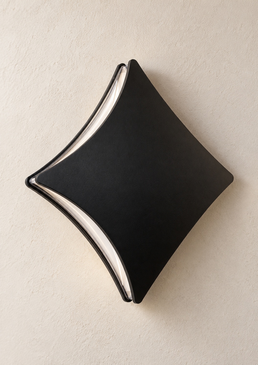 Applique  noire à lignes incurvées - vue 3