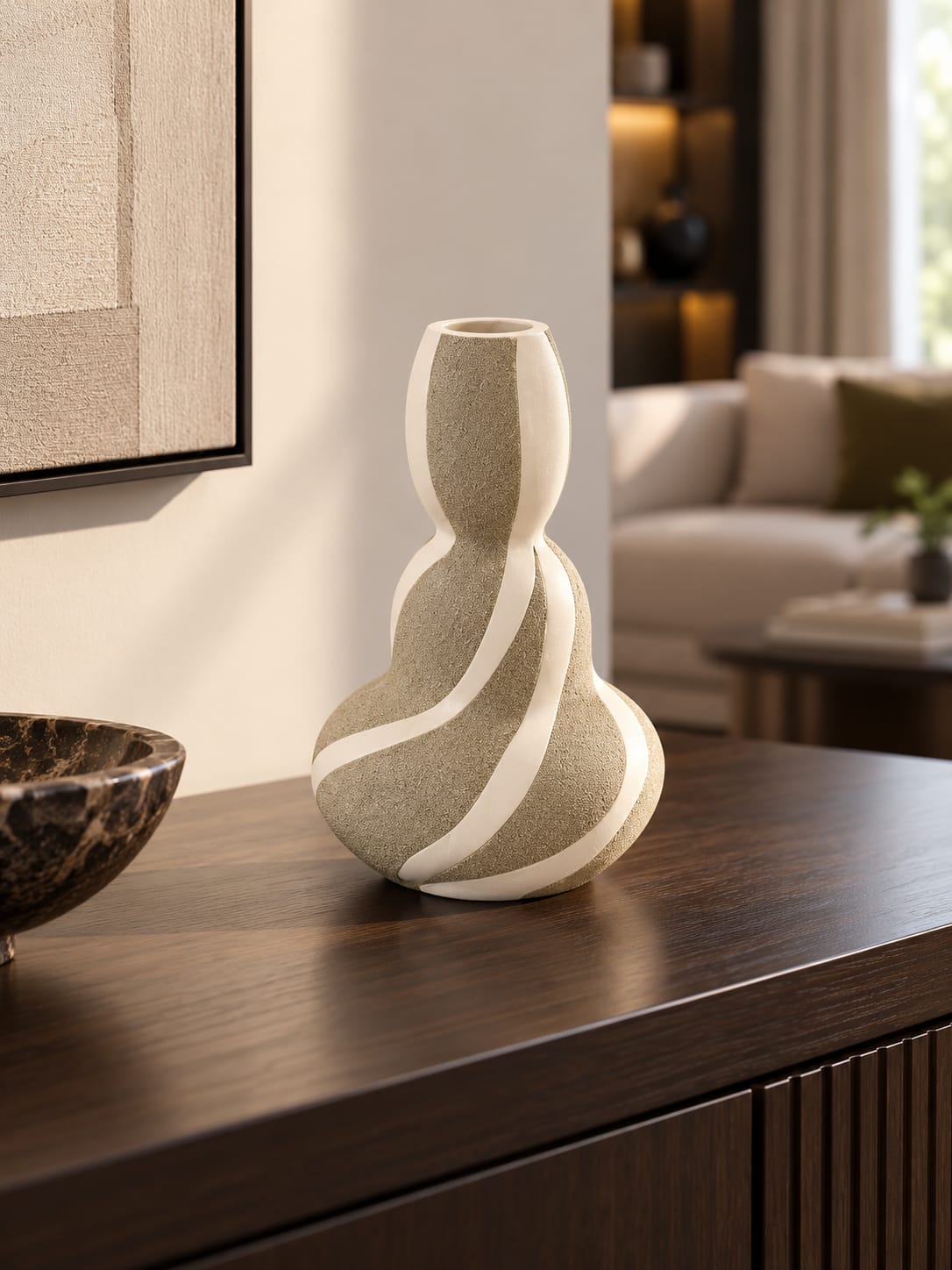 Vase sculptural ivoire - vue 3