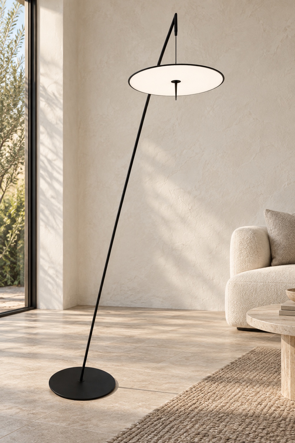 Lampadaire noir à disque lumineux suspendu - vue 4