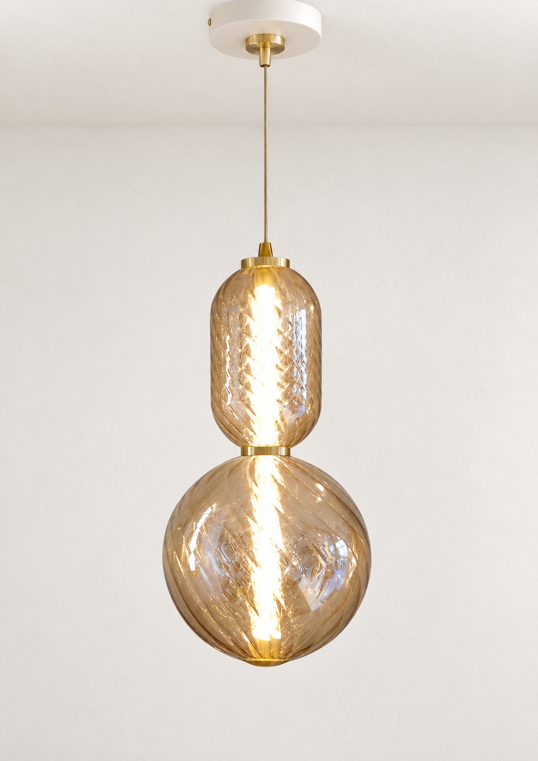 Suspension double volume en verre ambré texturé - vue 2