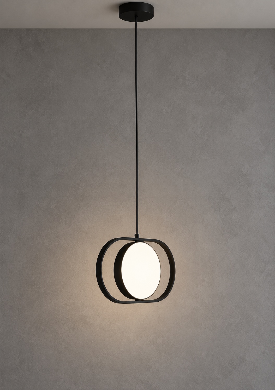 Suspension noire à cadre arrondi et diffuseur circulaire - vue 2