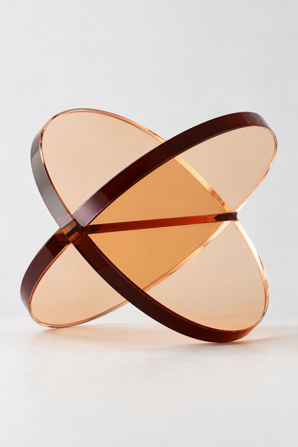 Sculpture orbitale ambrée — silhouette haute - vue 2
