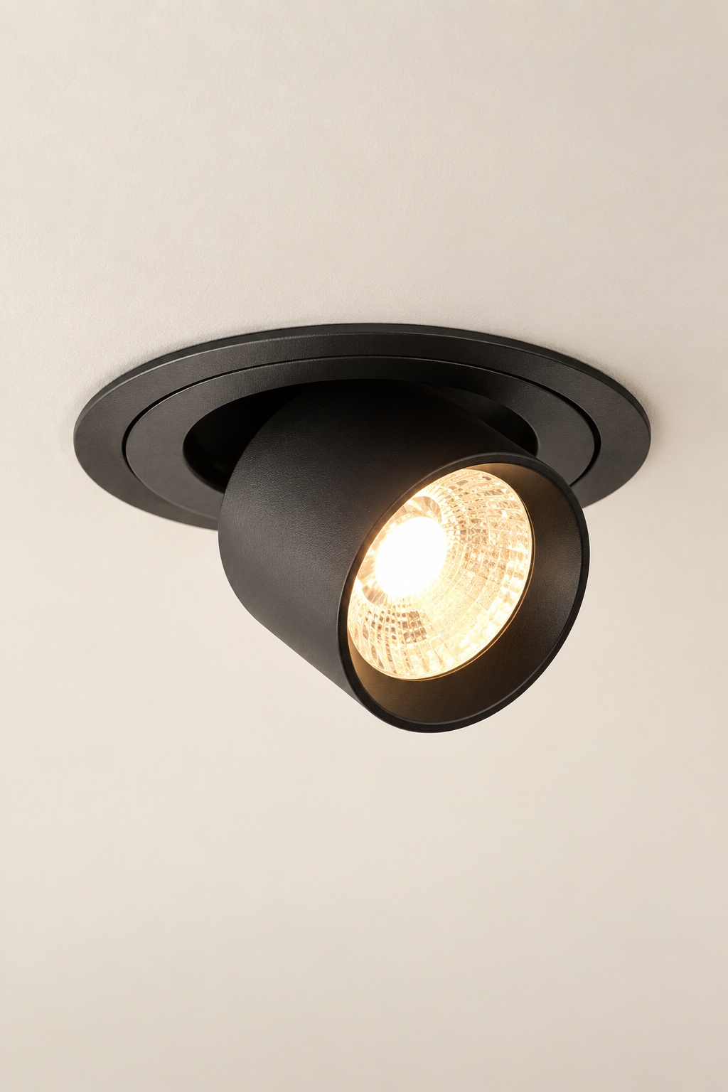Spot encastrable rond orientable noir - vue 4