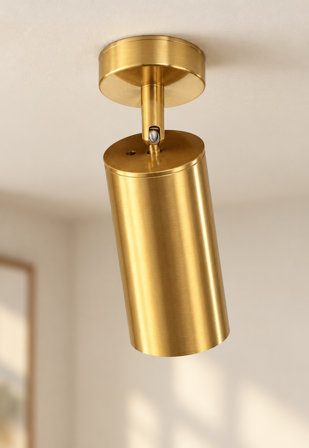 Spot de plafond cylindrique orientable doré brossé - vue 5