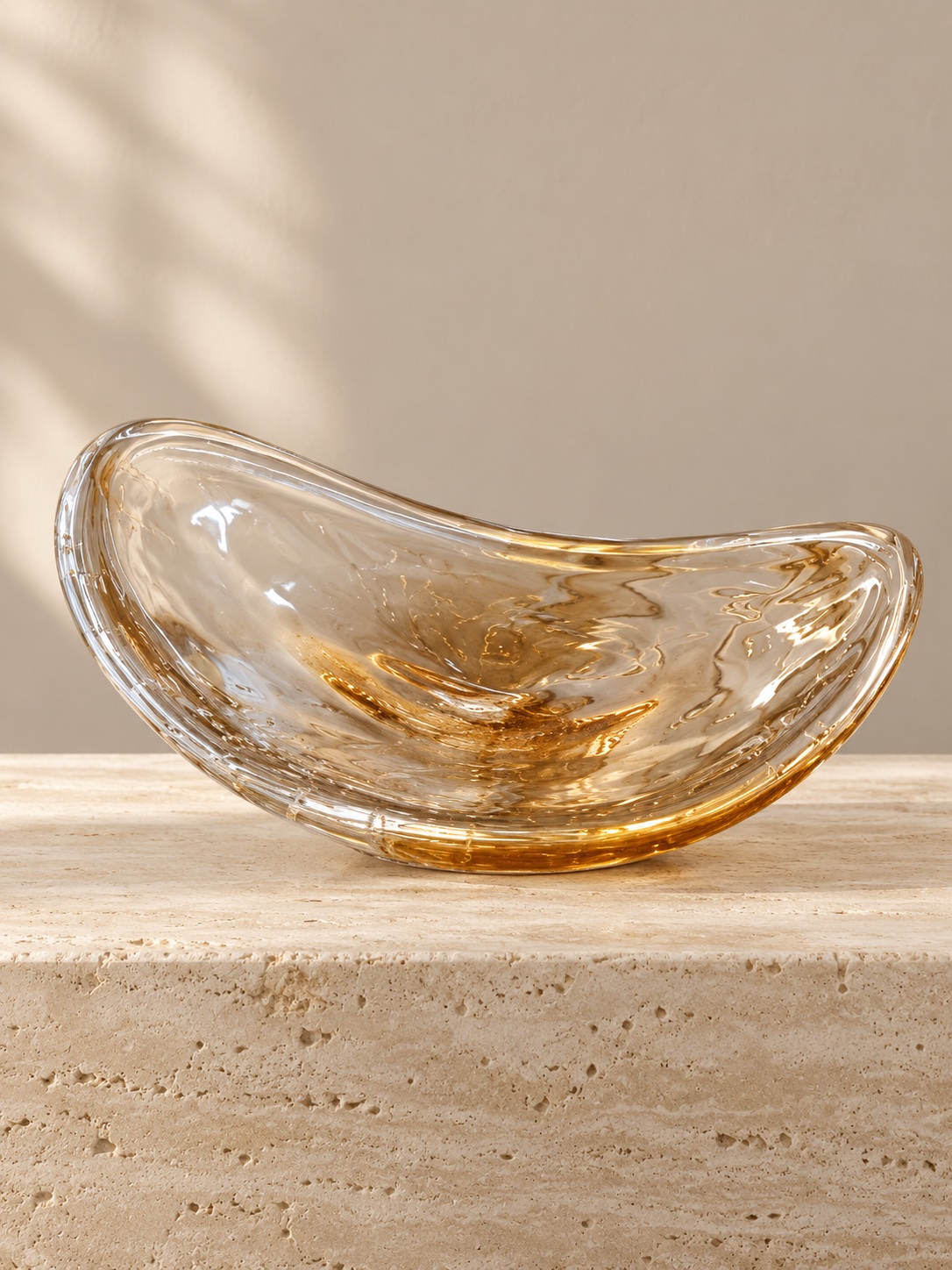 Coupelle décorative en verre ambré - vue 4