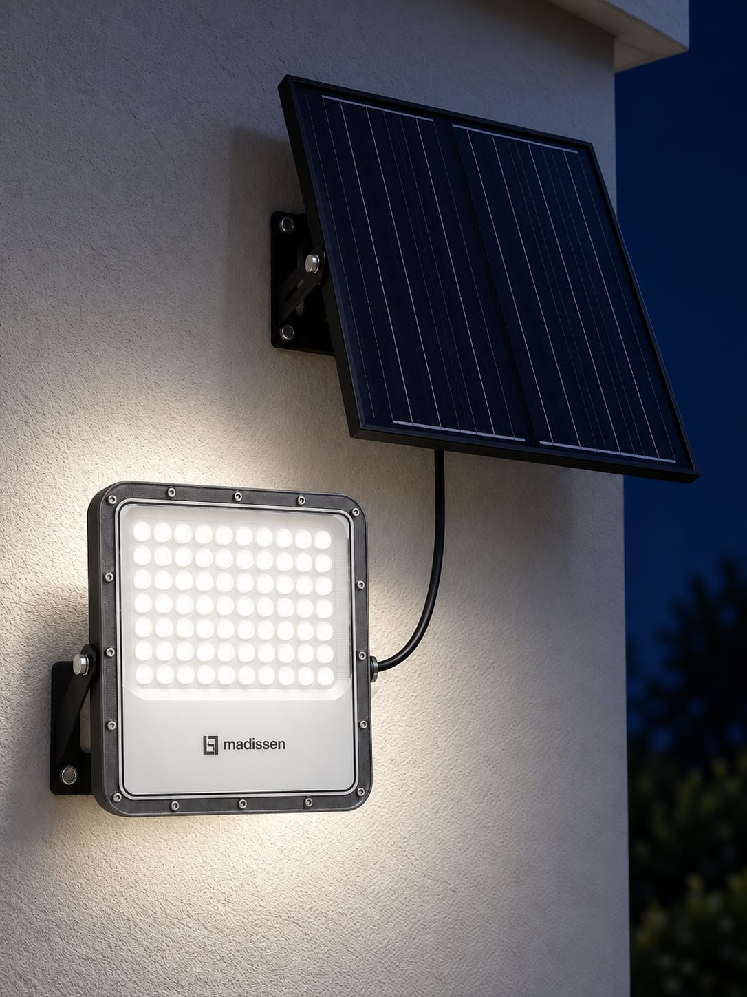 Projecteur LED solaire avec panneau déporté - vue 2