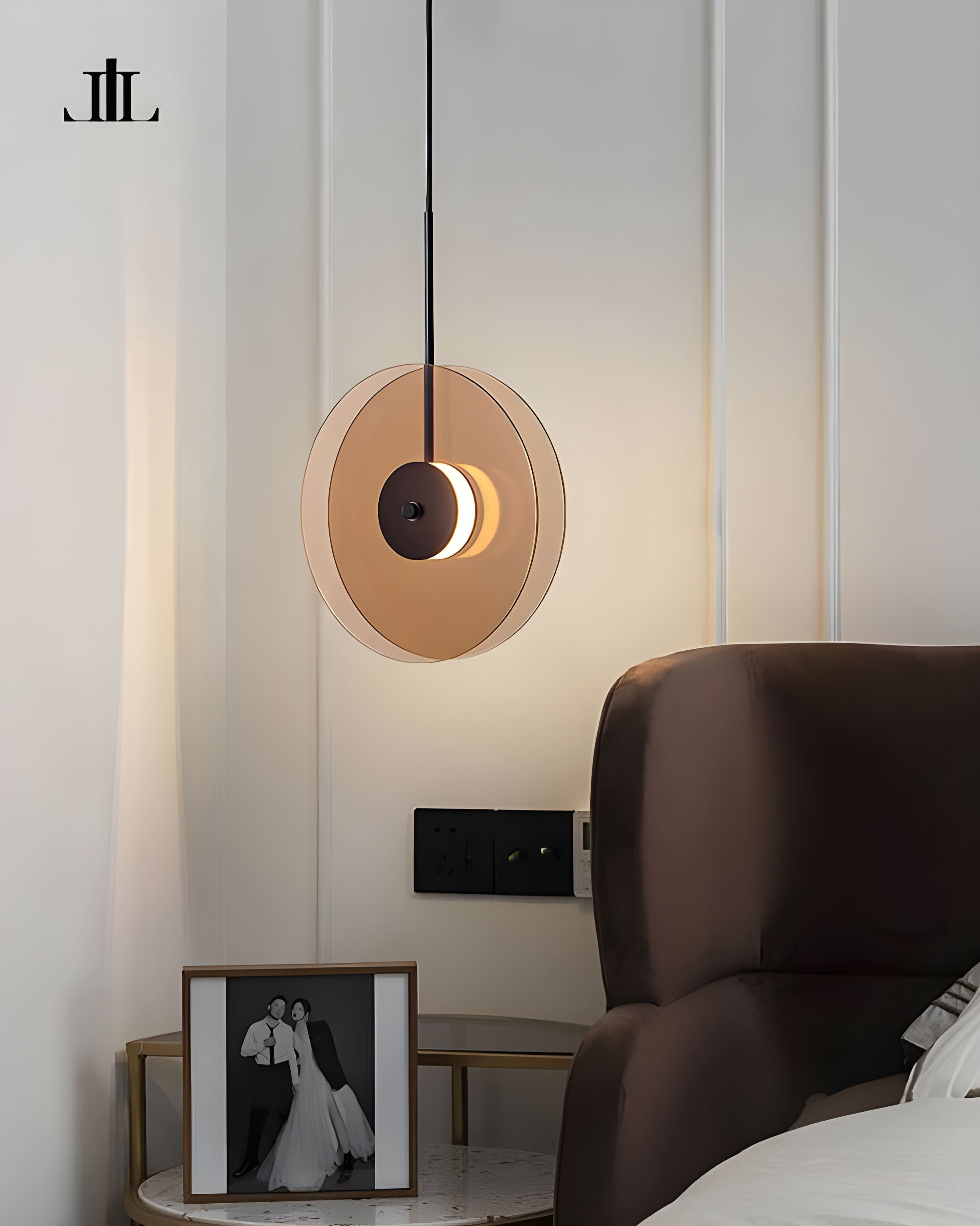 Suspension "Halo Orbital" - vue 6