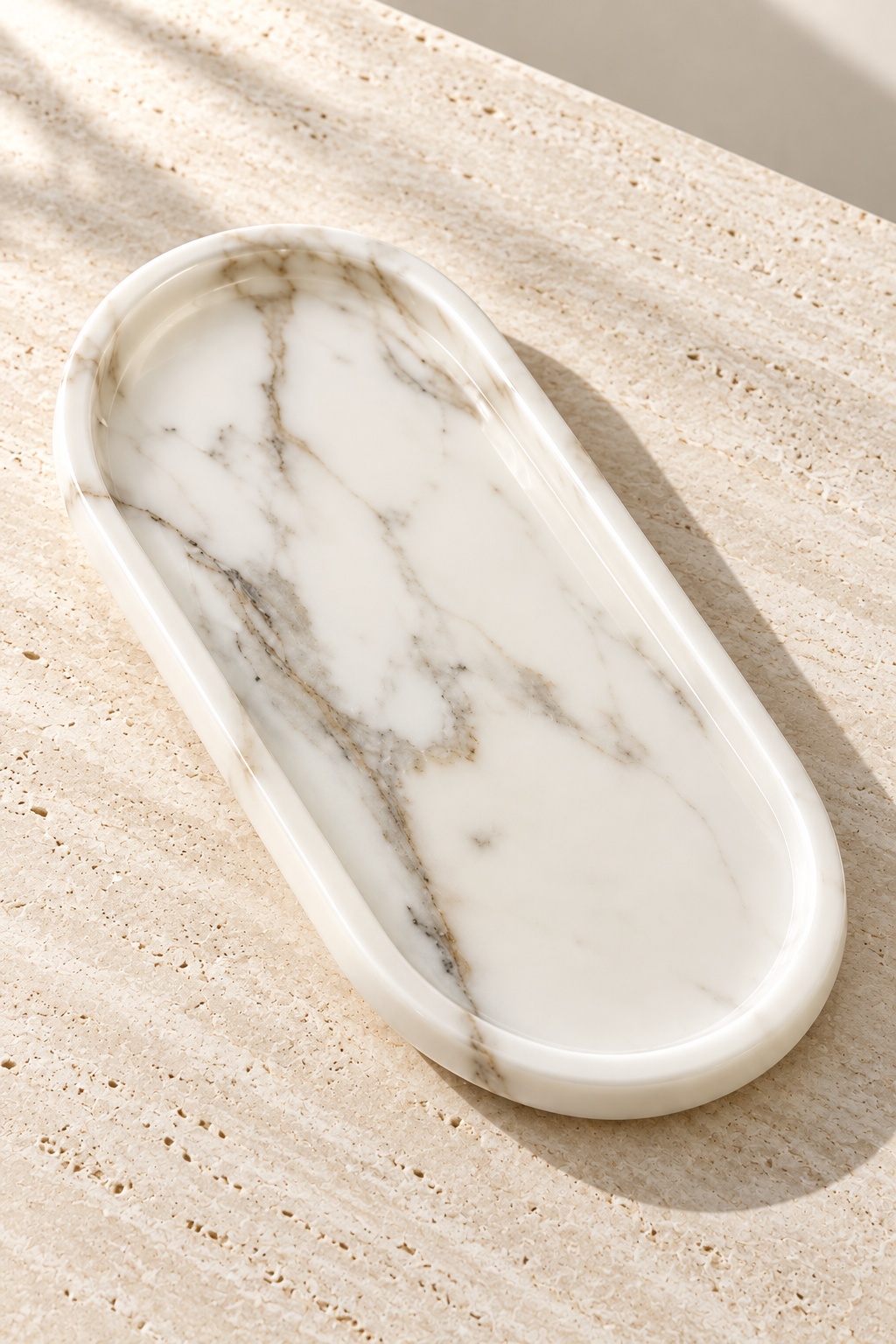 Plateau ovale blanc effet marbre - vue 3