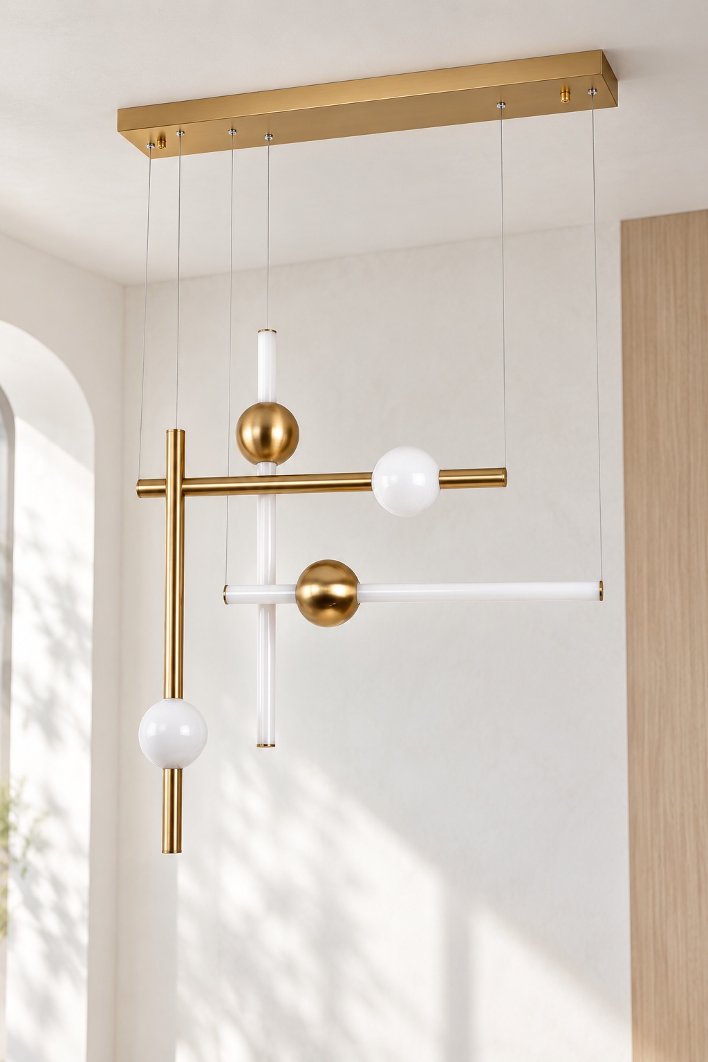Suspension géométrique dorée et blanche - vue 4