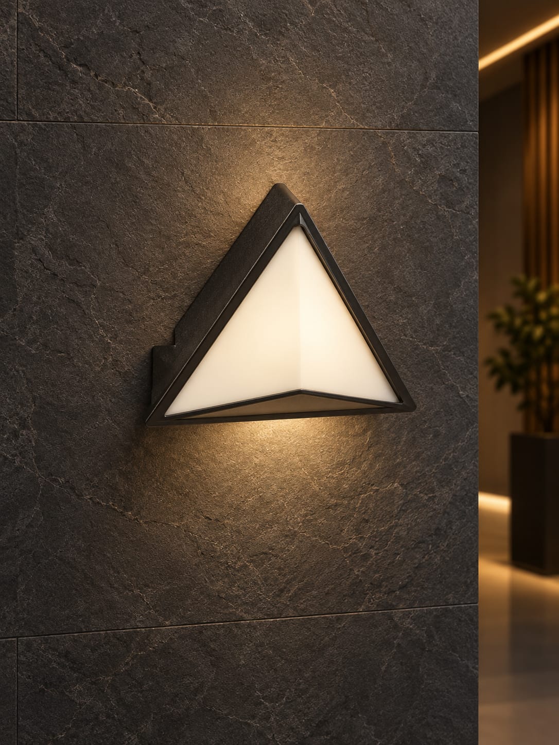 murale triangulaire anthracite