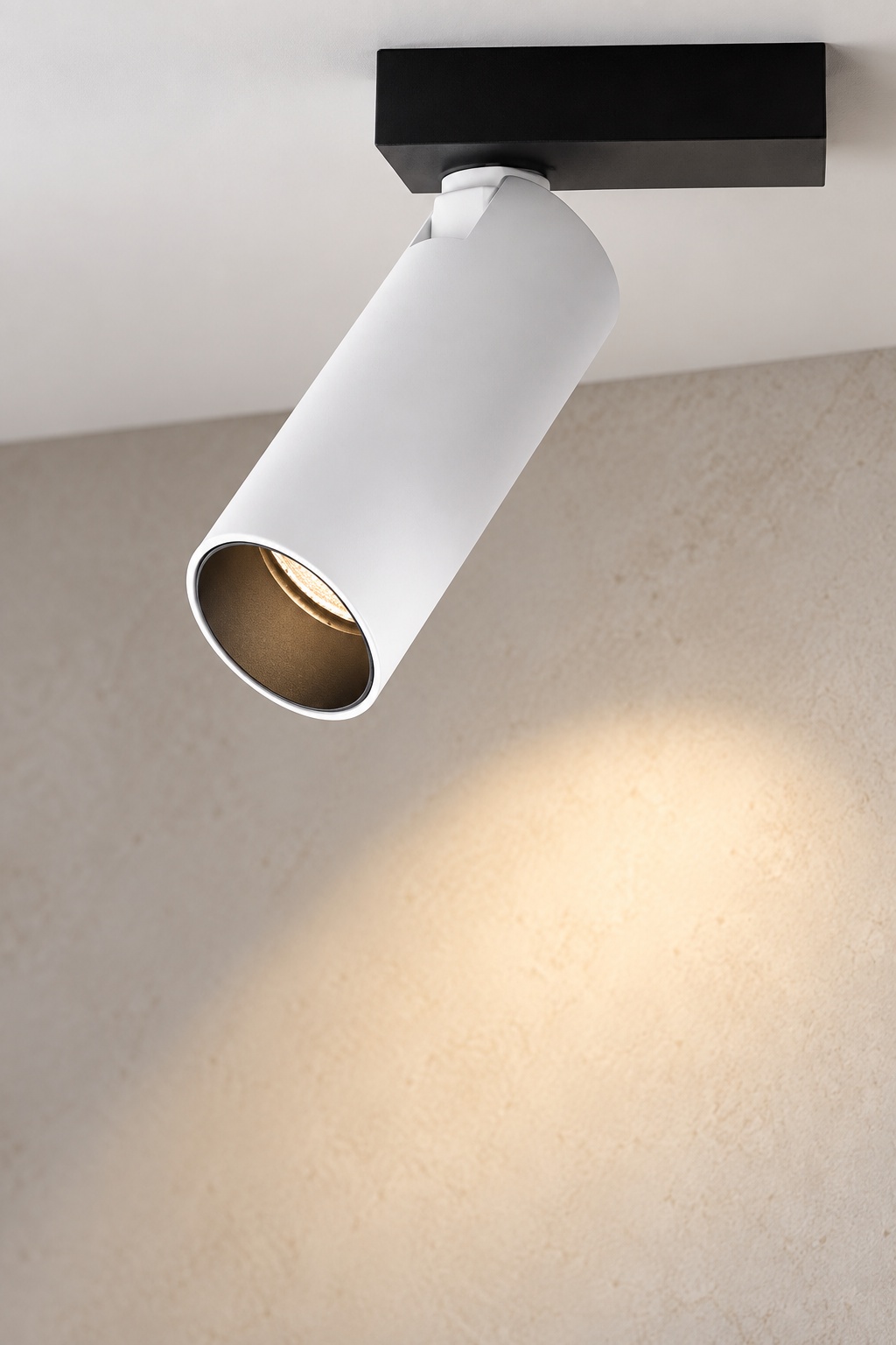 Spot cylindrique orientable blanc