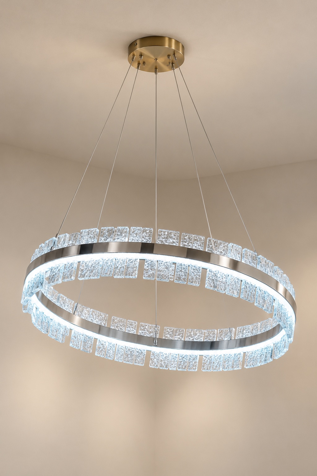 Lustre contemporain à double anneau lumineux